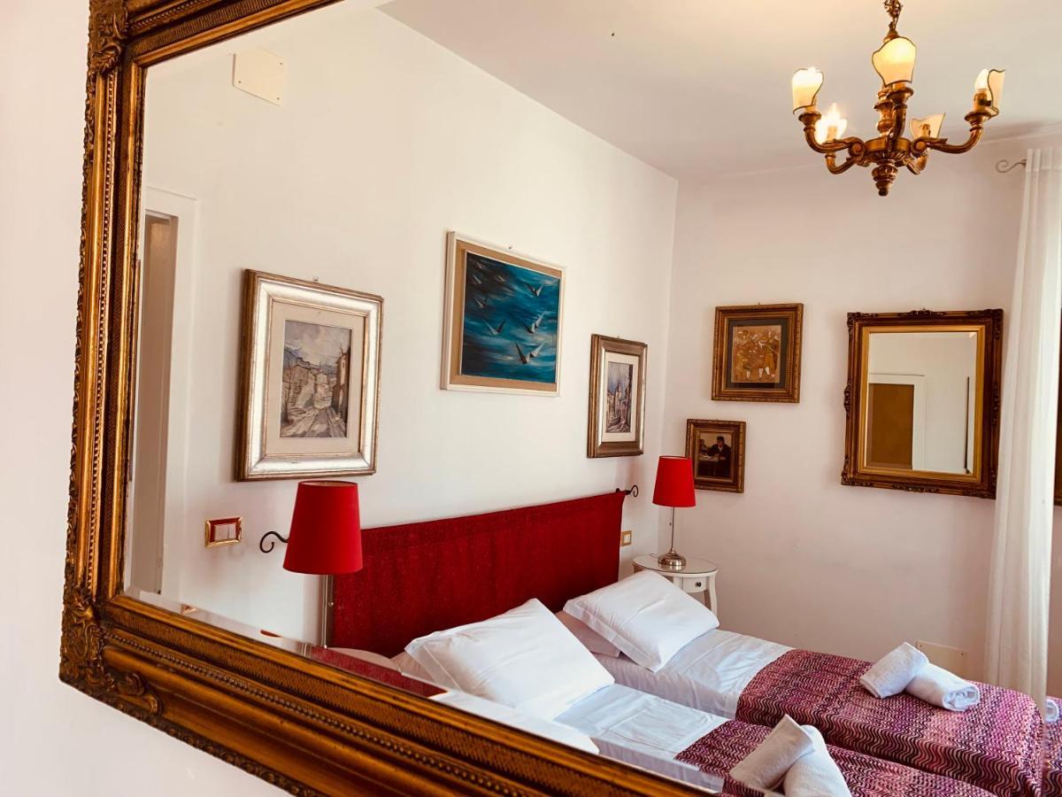 Grimaldi Apartments Cannaregio Венеция Екстериор снимка