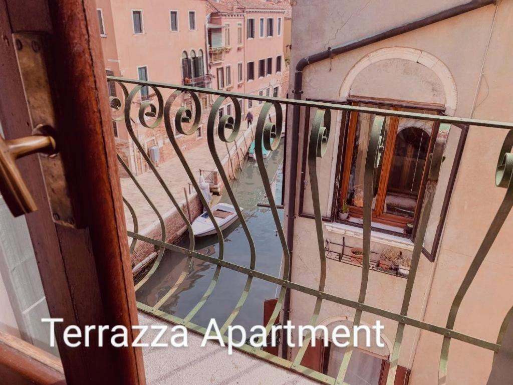 Grimaldi Apartments Cannaregio Венеция Екстериор снимка
